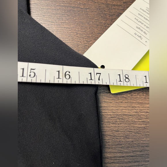 All in Motion Black Women's Tank Top NWT size XL - Picture 5 of 6